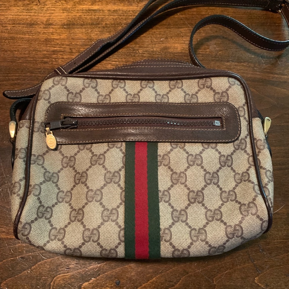 Gucci purse
